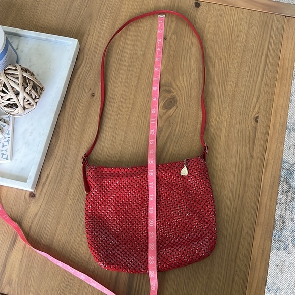 Vintage Whiting & David Red Mesh Crossbody Bag Gold Accents Sailboat Heart Charm - Picture 10 of 16